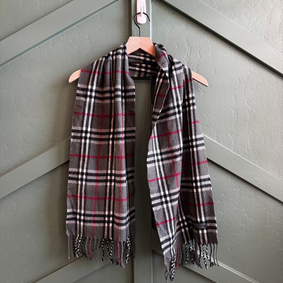 BURBERRY GREY LAMBSWOOL SCARF - Picture 1 of 3
